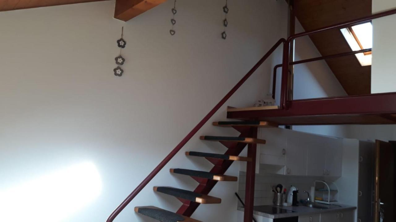 Holidays Homes Il Folletto Quartino Zewnętrze zdjęcie