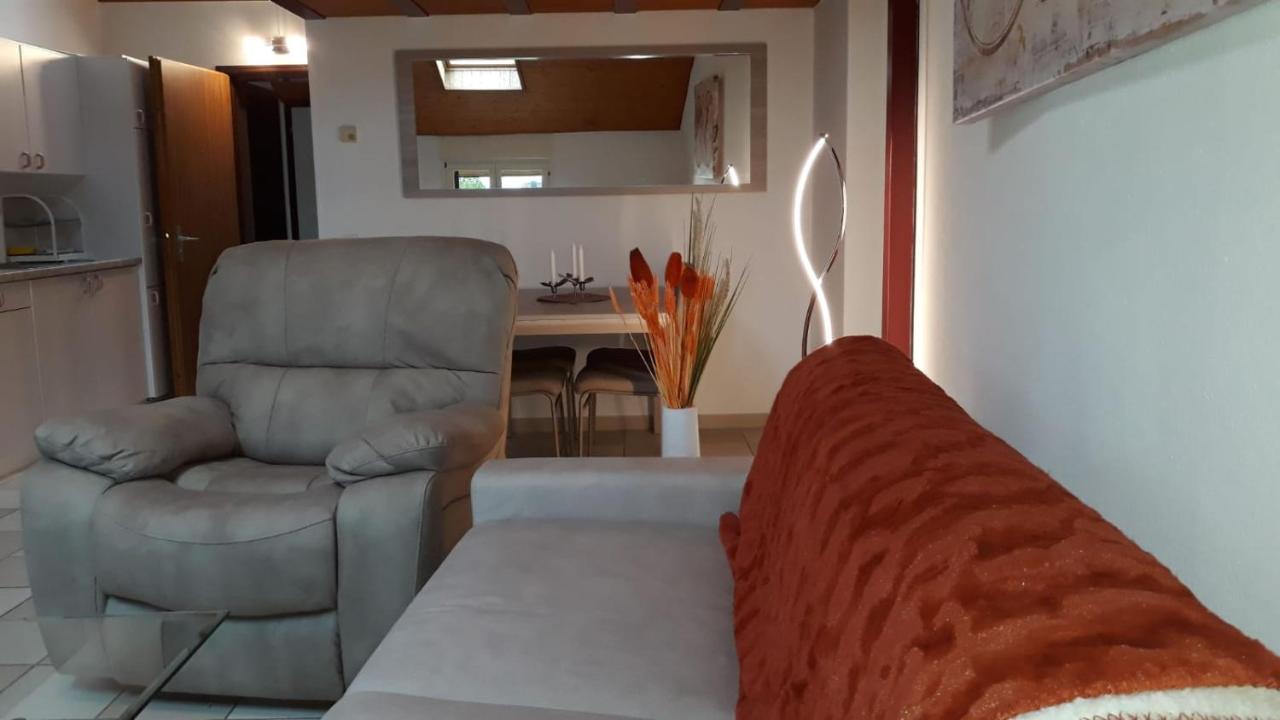 Holidays Homes Il Folletto Quartino Zewnętrze zdjęcie