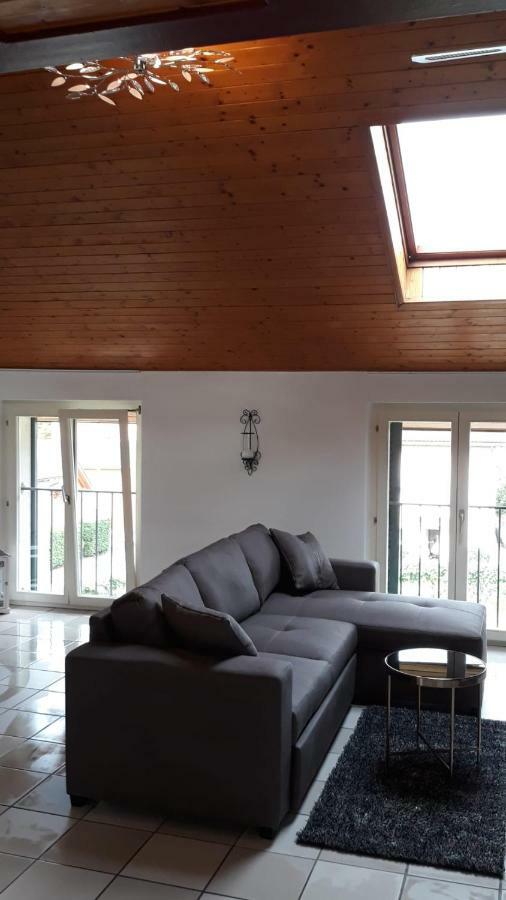 Holidays Homes Il Folletto Quartino Zewnętrze zdjęcie