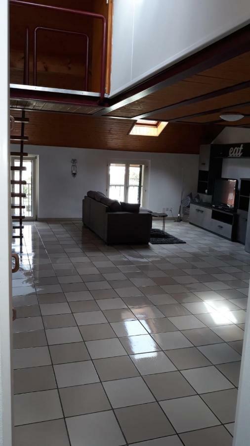 Holidays Homes Il Folletto Quartino Zewnętrze zdjęcie
