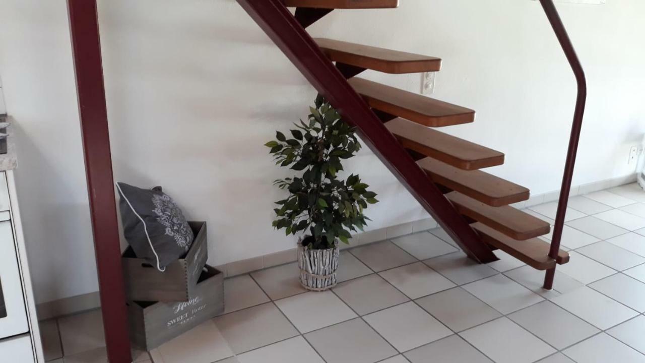Holidays Homes Il Folletto Quartino Zewnętrze zdjęcie