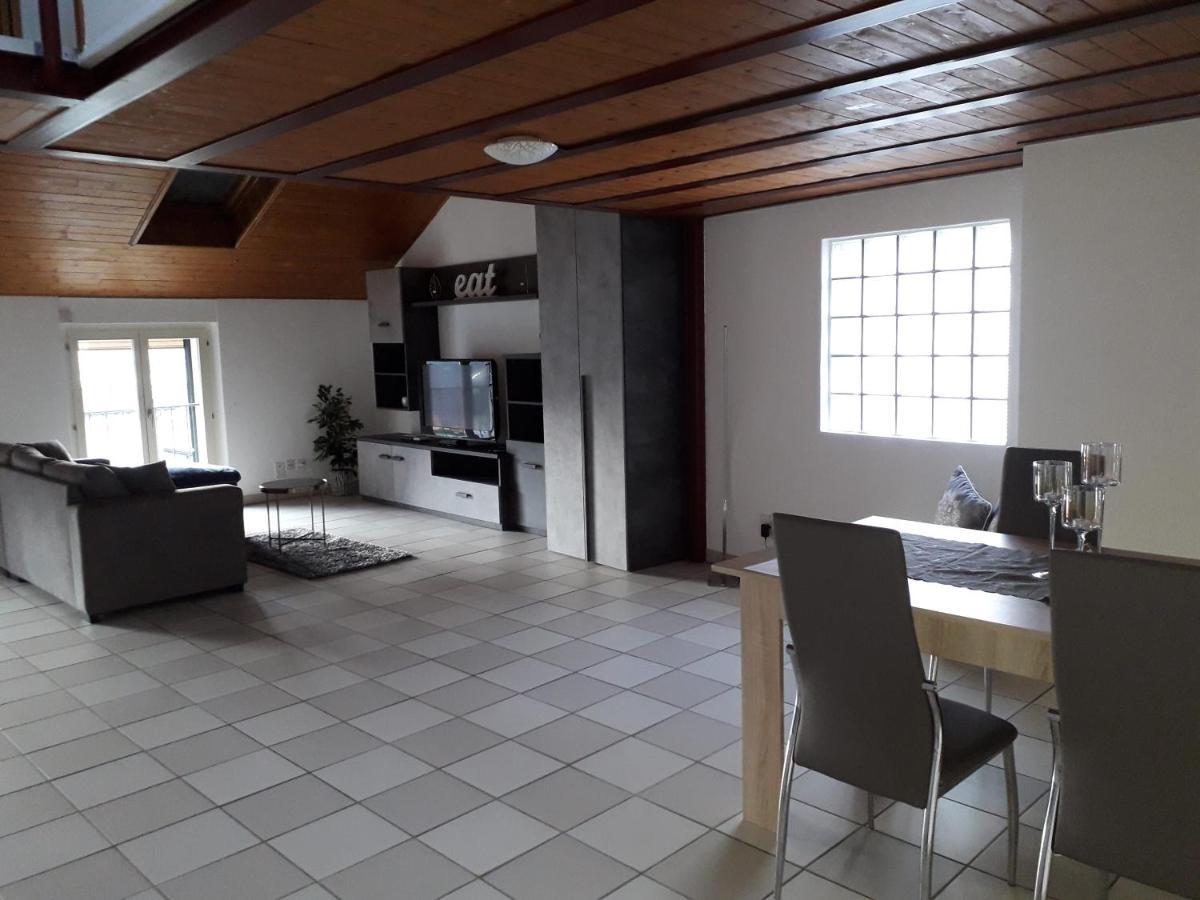 Holidays Homes Il Folletto Quartino Zewnętrze zdjęcie